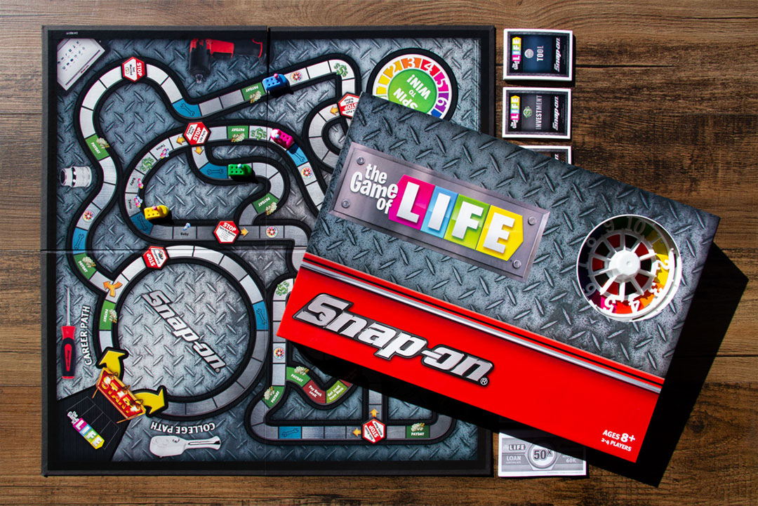 The Game of Life: Twists & Turns, Board Game